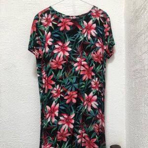 t-shirt dress with flower print